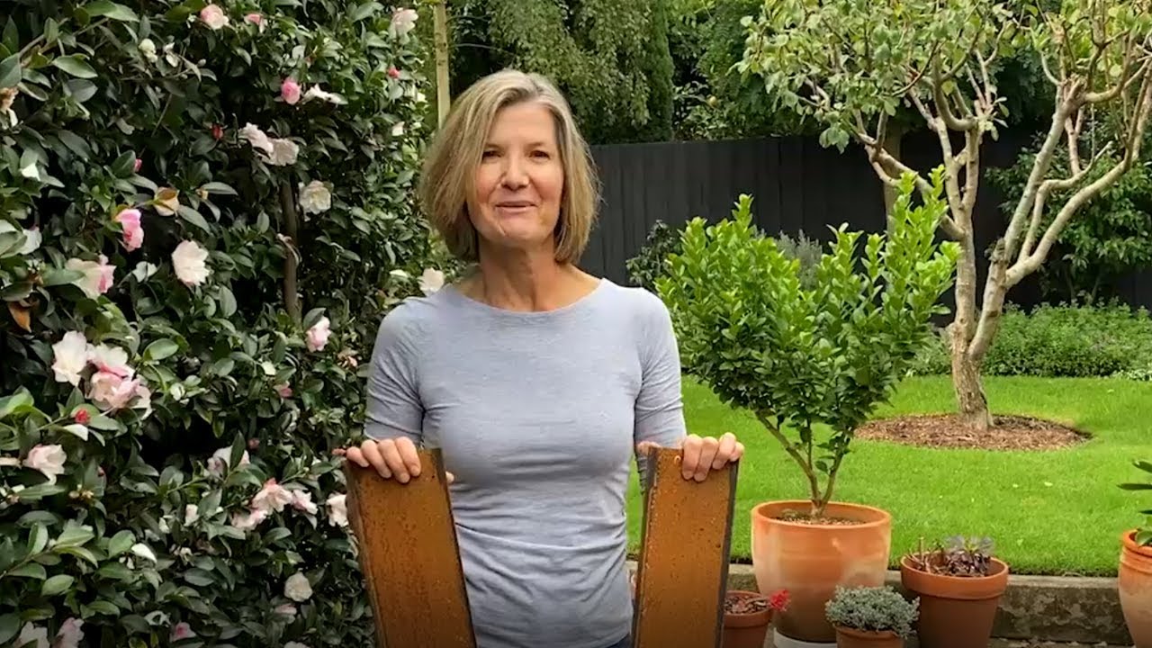 Oxy-Shield Corner Garden Border