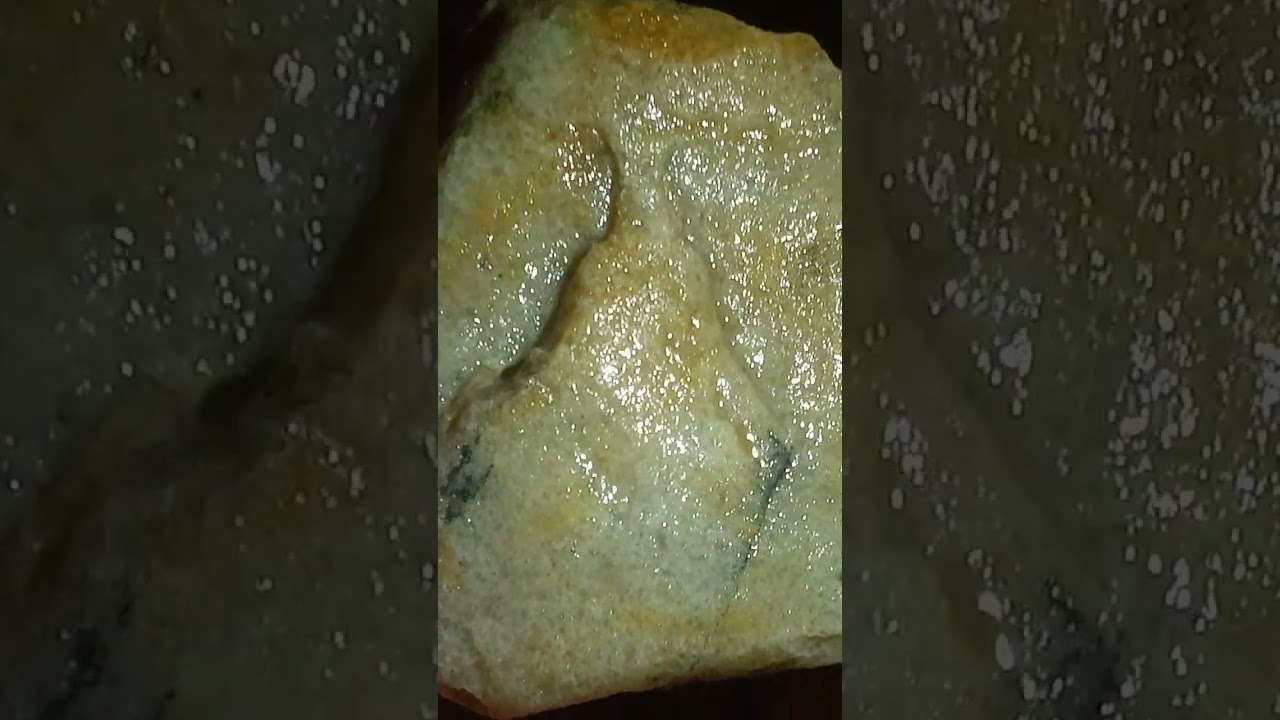 Crystalline quartz, and cryptocrystalline quartz,  from thailand + 66 917-919-102 Thanks 🙏🙏🙏(1)