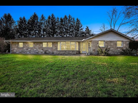 40 CHESTNUT RD, Southampton, PA home video tour