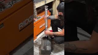 Follow along and learn how to milk your forks! #chopper #harley #sportster