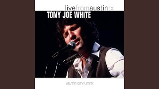 Video thumbnail of "Tony Joe White - Rainy Night in Georgia (Live)"