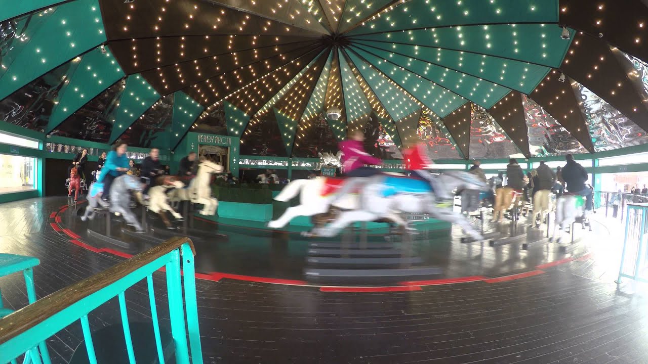 BLACKPOOL PLEASURE BEACH DERBY RACER IN 4K - YouTube