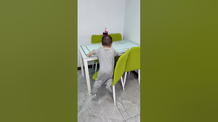 爸爸假装触电，小兜兜这反应太厉害了！#cute #baby #funny #comedy