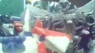 Transformers: Megatron vs Starscream (stop -motion)
