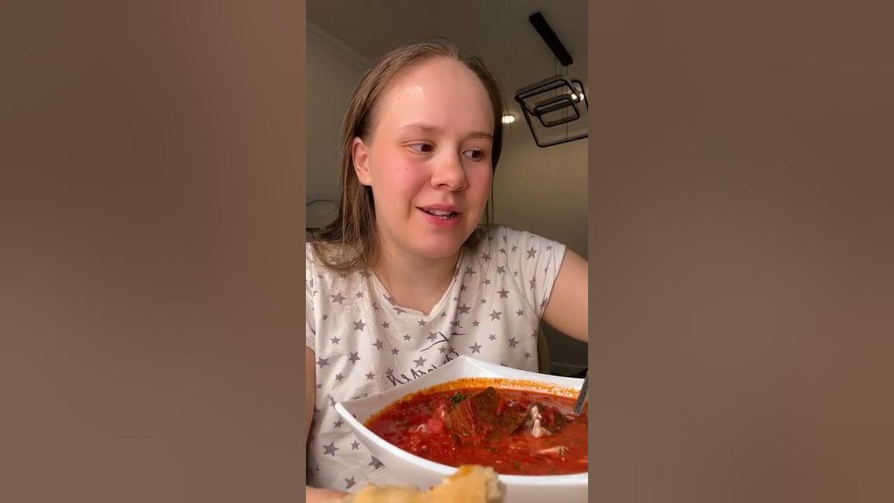 Сиськи из прошлого: Фрик по имени Белладонна Пикабу