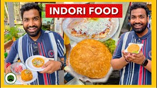 Zabardast Indore Street Food | Baked Samosa , Lal Balti Kachori & More | Veggie Paaji