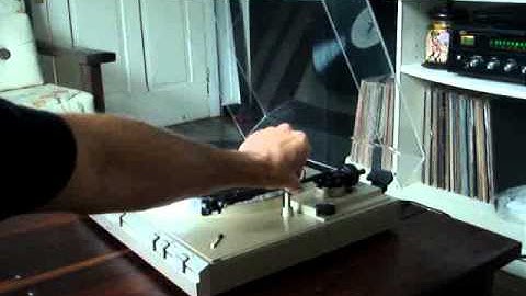 DS-40 Toca Discos "PickUp" Gradiente (Vídeo DEMO)