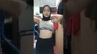 VIRAL TIKTOK BUG*L NURUL HIDAYAH  UNTUK 18+