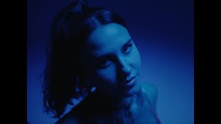 Pretty Girl - Inside (Official Music Video)