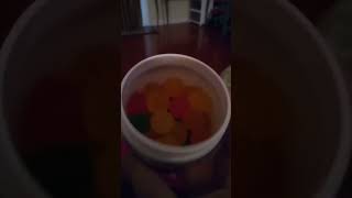 Cruise Chews Cheech & Chong's Gummies Review 1st try  #review #information #cheechchong #preview