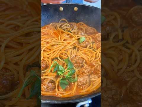 Spaghetti con Polpette