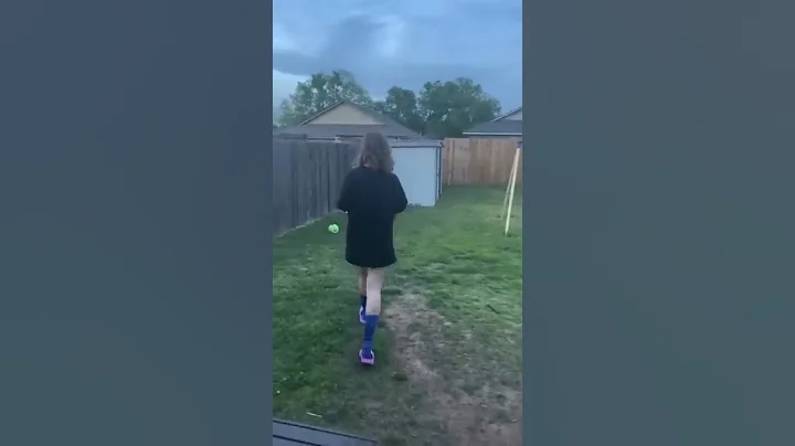 I trolled my daughter.   #mommacusses #funny #parenting #practicaljoke