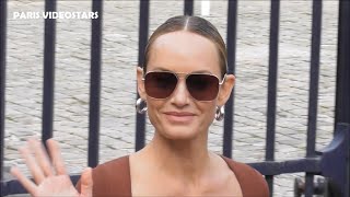 Cindy Mello, Charli Howard, Amber Valletta .. Paris Fashion Show Victoria Beckham 30 September 2022