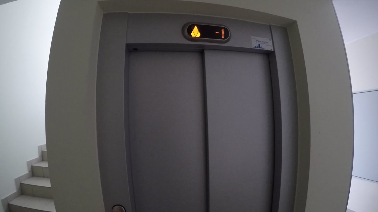 Winda/Elevator KONE MonoSpace (EcoDisc) @ Serbska 4b, Poznan, Poland