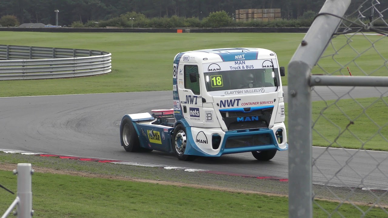 scania thailand group Truck 18 BTRA Truck Championship Div 1 R2 end lap7 at Snetterton British Truck Racing 9Sep18