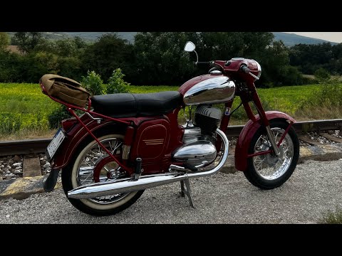 Jawa 250/559 Panelka