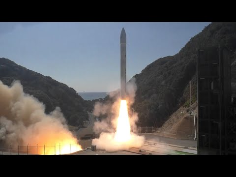 衛星ロケット、打ち上げ直後に爆発 スペースワンの「カイロス」 和歌山