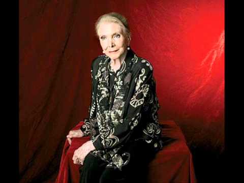 Golondrina Presumida - María Dolores Pradera camera iphone 8 plus apk