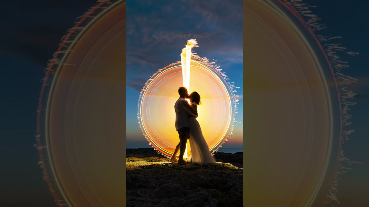 Light-Painting Experience in Salento with two newlyweds