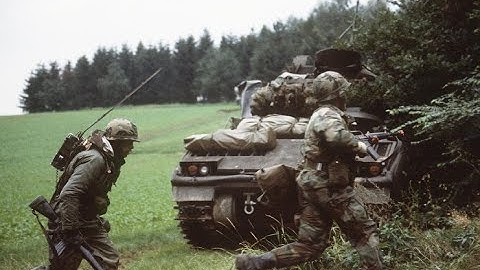 WARNO: Bradley Infantry Vehicle in action!