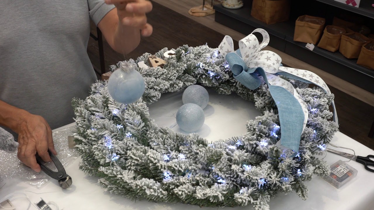 Creazione Corona di Natale