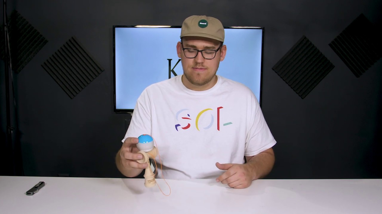 Adam 22 kendama