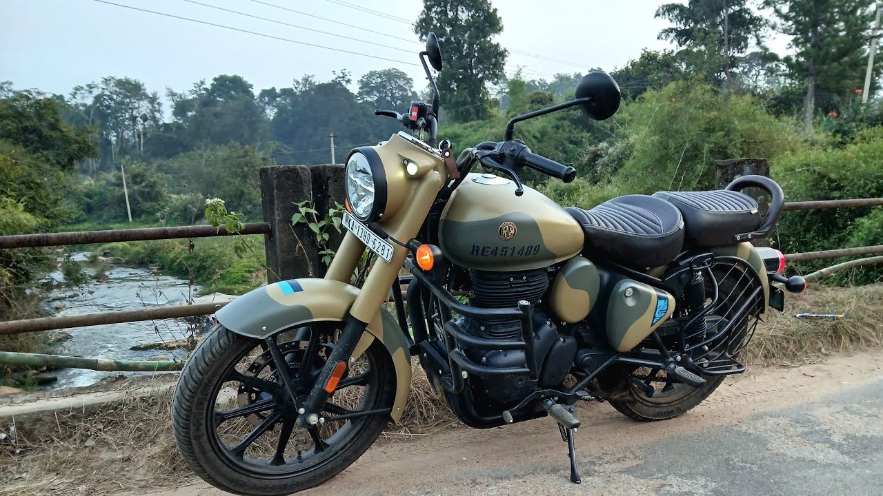 Royal Enfield bullet classic 350 / pov / only exaust note - YouTube