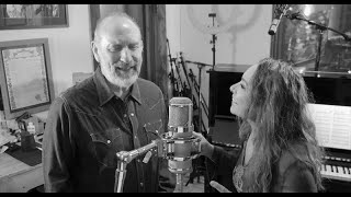 Video thumbnail of ""Spanish Goodbye" - Cecilia Noël and Colin Hay (Official Music Video)"