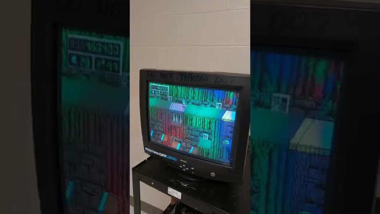 Магниты и экраны старой школы несовместимы 