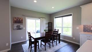 505 N Robinwood Dr Robins, IA