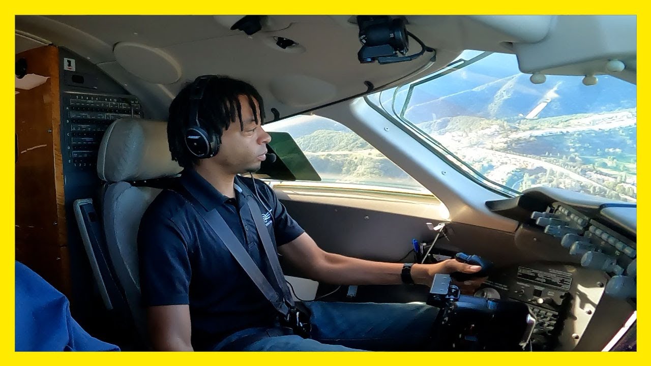 Challenger 300 | SNA to VNY With ATC Audio Uncut