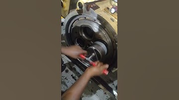 Cylinder Head Valve & Valve Seat Lapping #shorts #cylinderhead #valve #valveseat