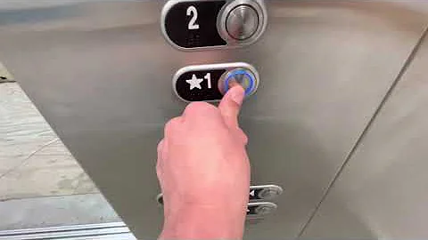 FAN ON! Schumacher hydraulic elevator at Menards in West St. Paul, MN