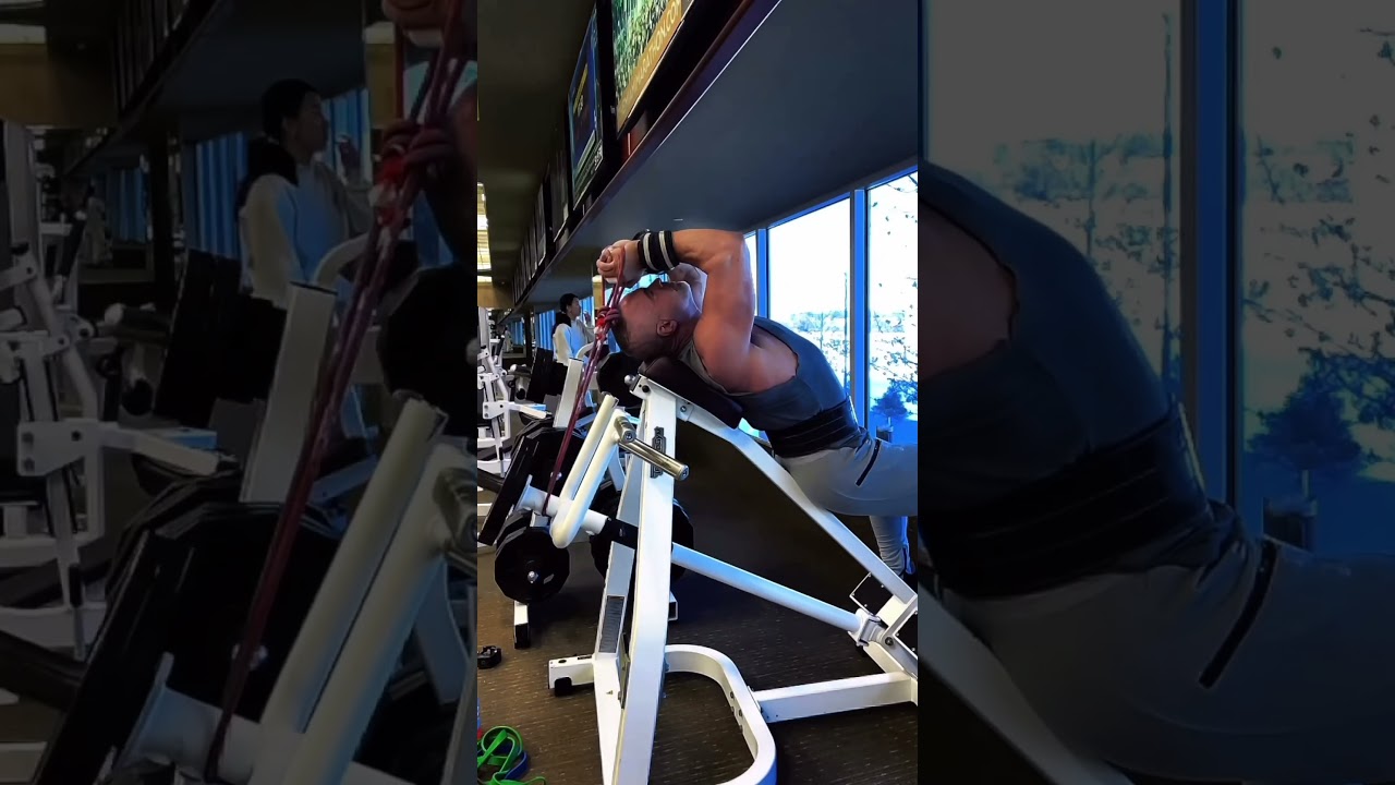If you’re looking for a crazy but effective way to work, your triceps try these