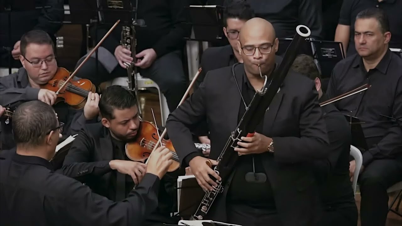 Hino 33 CCB - Jesus é o nosso guia