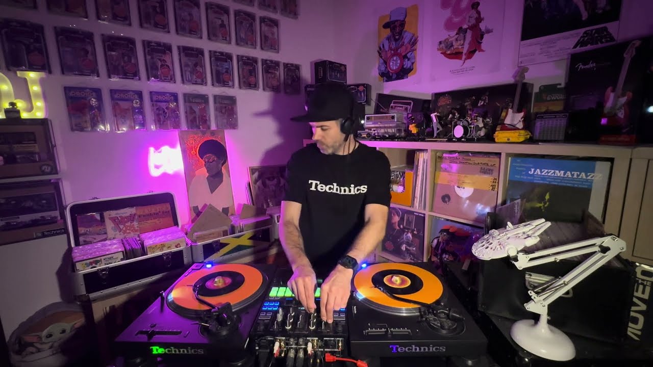 Hip-Hop Funk Mashup / Vinyl Dj Mix / 45s Bootlegs Breaks / Dj