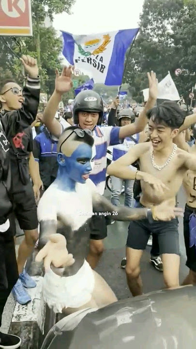 PERSIB JUARA ‼️ BOBOTOH FT SENIMAN ANGIN HALO HALO BANDUNG VERSI BASURI #telolet #persib #fypシ #fyp