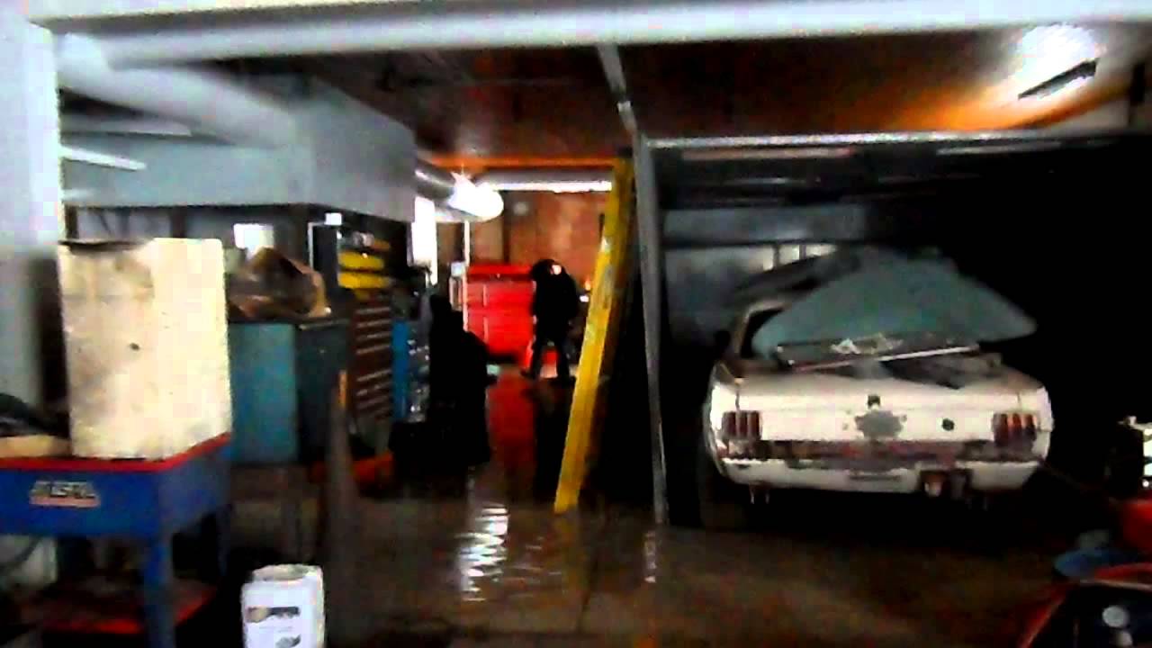 This is what happen when your pipes freeze YouTube