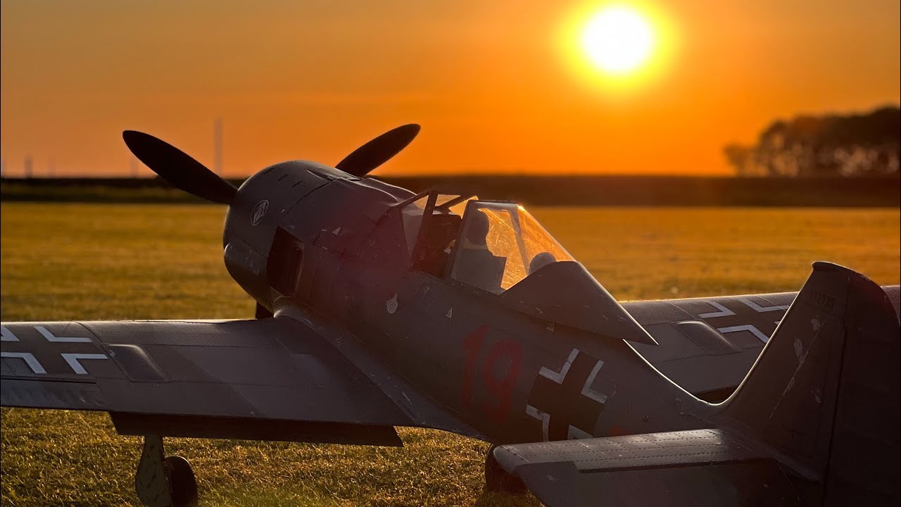Huge Scale Focke Wulf-190 1/4 sunset flight with moki-250