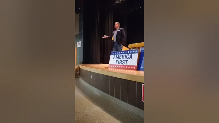 Bob Wolfe speaking at the Minnesota Republican Sen...