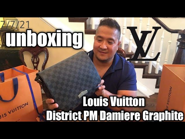 UNBOXING LOUIS VUITTON DISTRICT PM