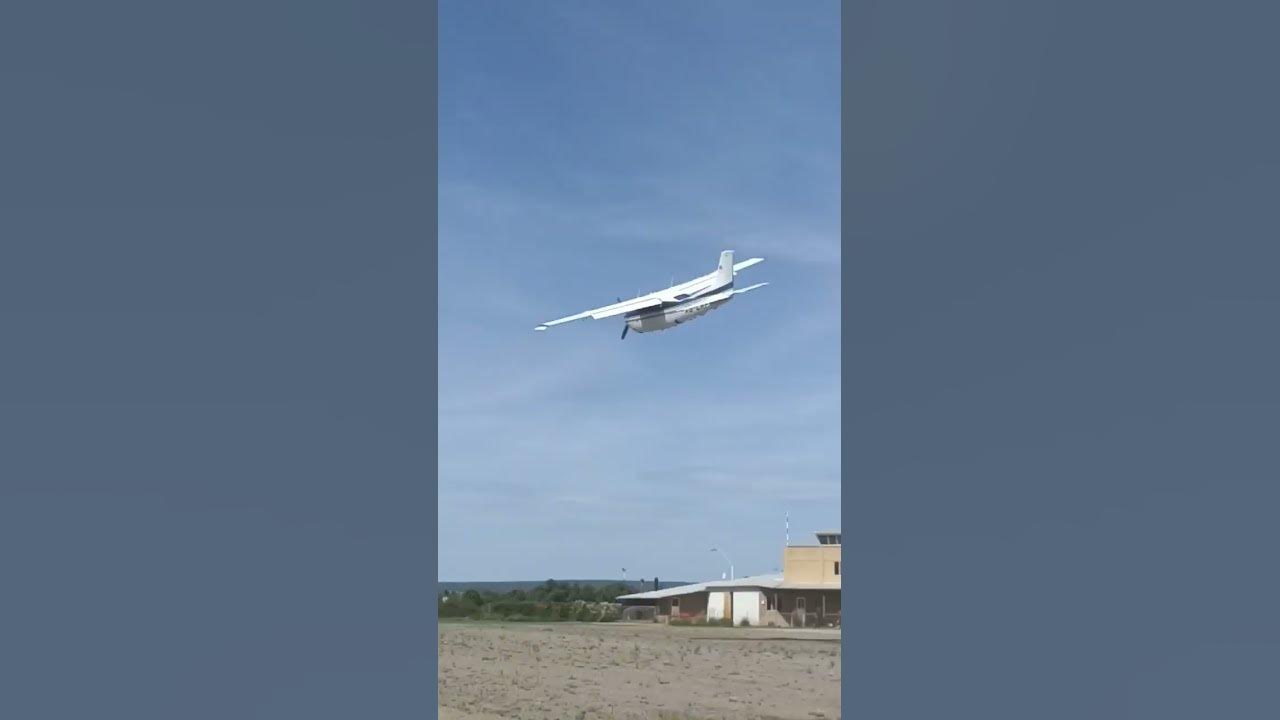 Cessna 210 despegando 🛩️🛫🇲🇽 #cessna #cessna210 #aviación #aviation #aviationlovers