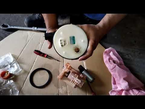 How To Change Toyota Previa Fuel Pump And Filter - YouTube