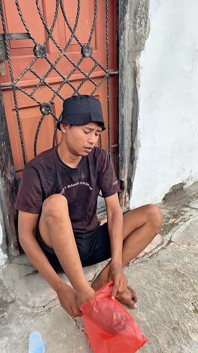 Bela Panik! Sugrim Ambil Makanan Ternyata Karena Hal Tak Terduga! #shortvideo #shortsfeed #comedy