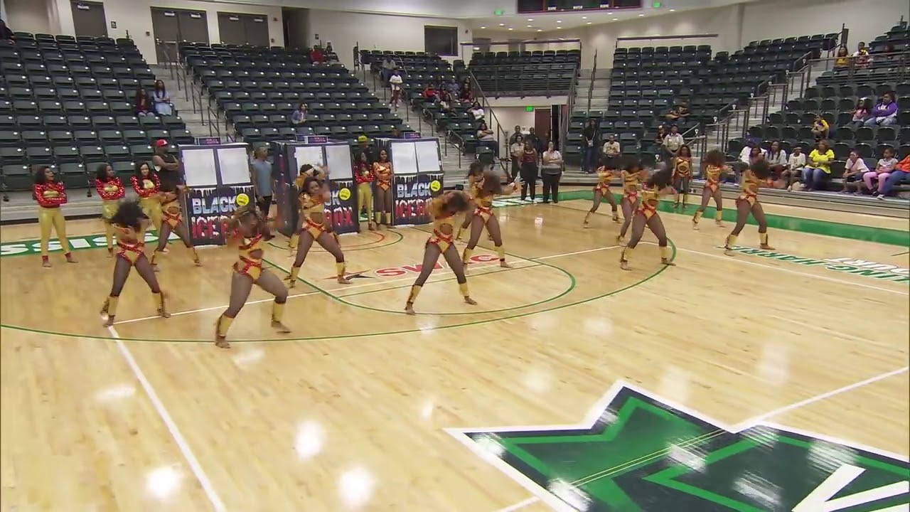 Bring It! Final Answer Stand Battle Dancing Dolls vs. Black Ice