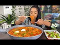 Tteokbokki Mukbang ( SPICY KOREAN RICE CAKES ) Mandela effect