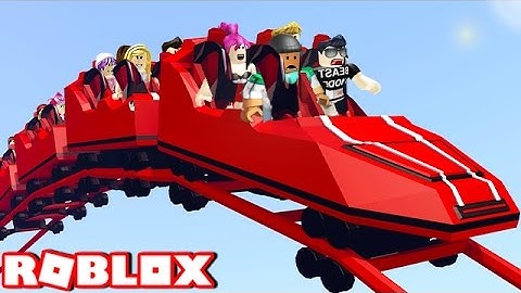 MAKING MY OWN THEME PARK IN ROBLOX