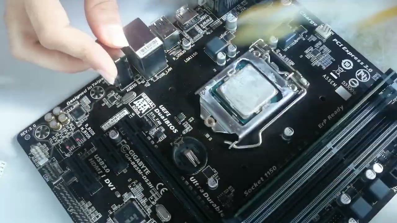 34® Board sin USB 2.0, protecciones USB arrancadas o cambiadas innecesariamente. B85M-DS3H, SOLUCIÓN