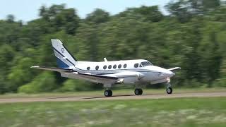 Beech B-100 King Air departing KHWY 6/19/22