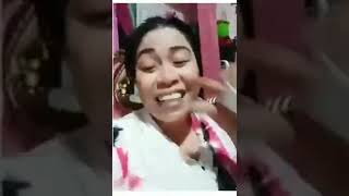 Viral....bunda Ela Menjepit Menjerit